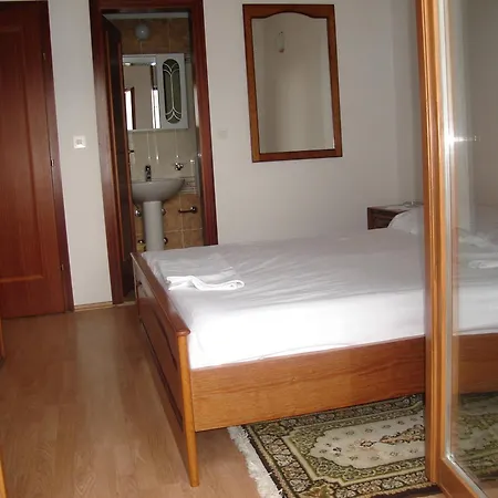 Appartamento And Rogosic