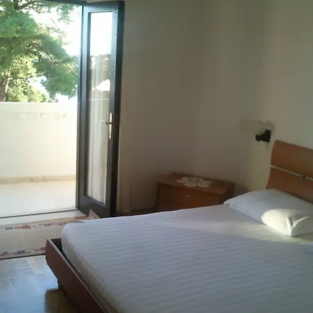 Apartment And Rogosic