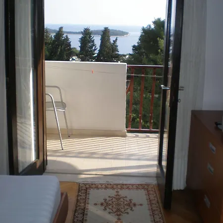 And Rogosic Διαμέρισμα