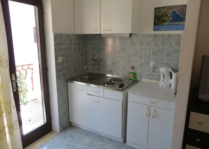 And Rogosic Apartment *