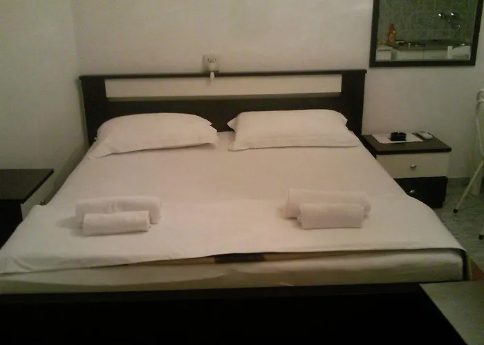 And Rogosic Apartment