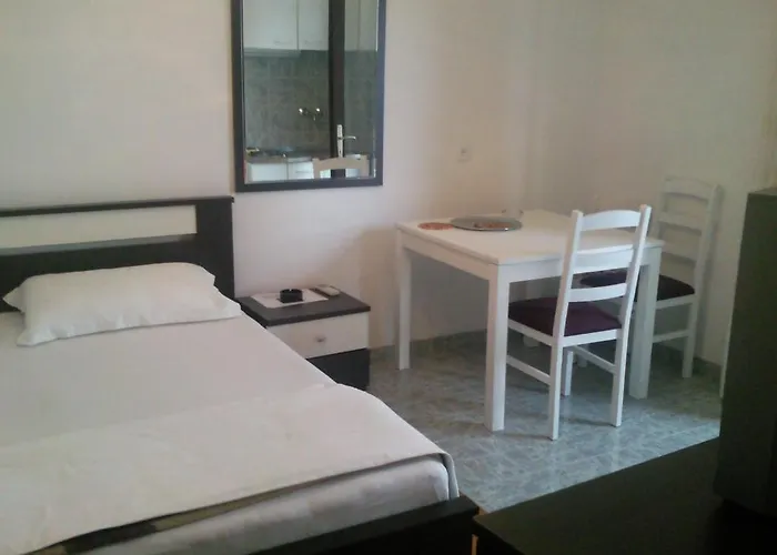 And Rogosic Apartment