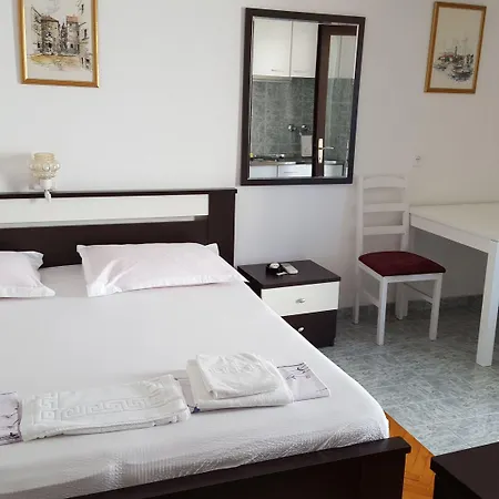 Apartman And Rogosic Hvar Town